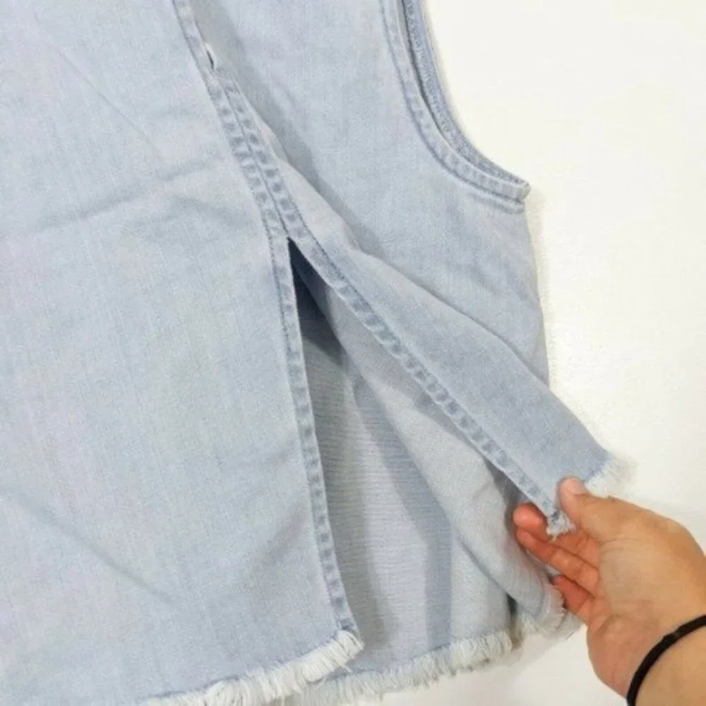AERIE Light Blue Chambray Raw Hem Flyaway Tank Top Small - Picture 3 of 8